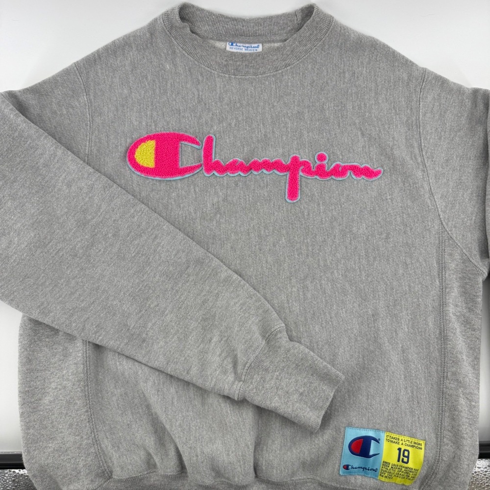 Champion Reverse Weave Gray Sweatshirt Pink Chenille Logo Small